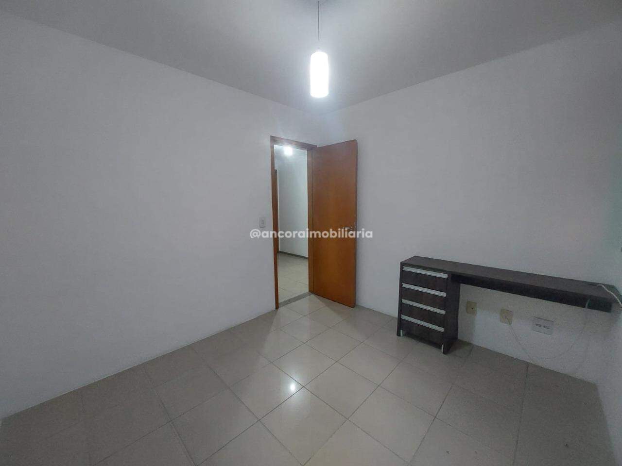 Apartamento à venda no Ilha do Retiro: 