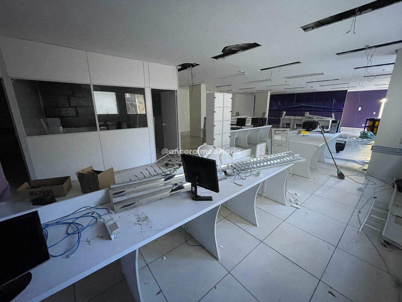 Sala para aluguel no Boa Vista: 