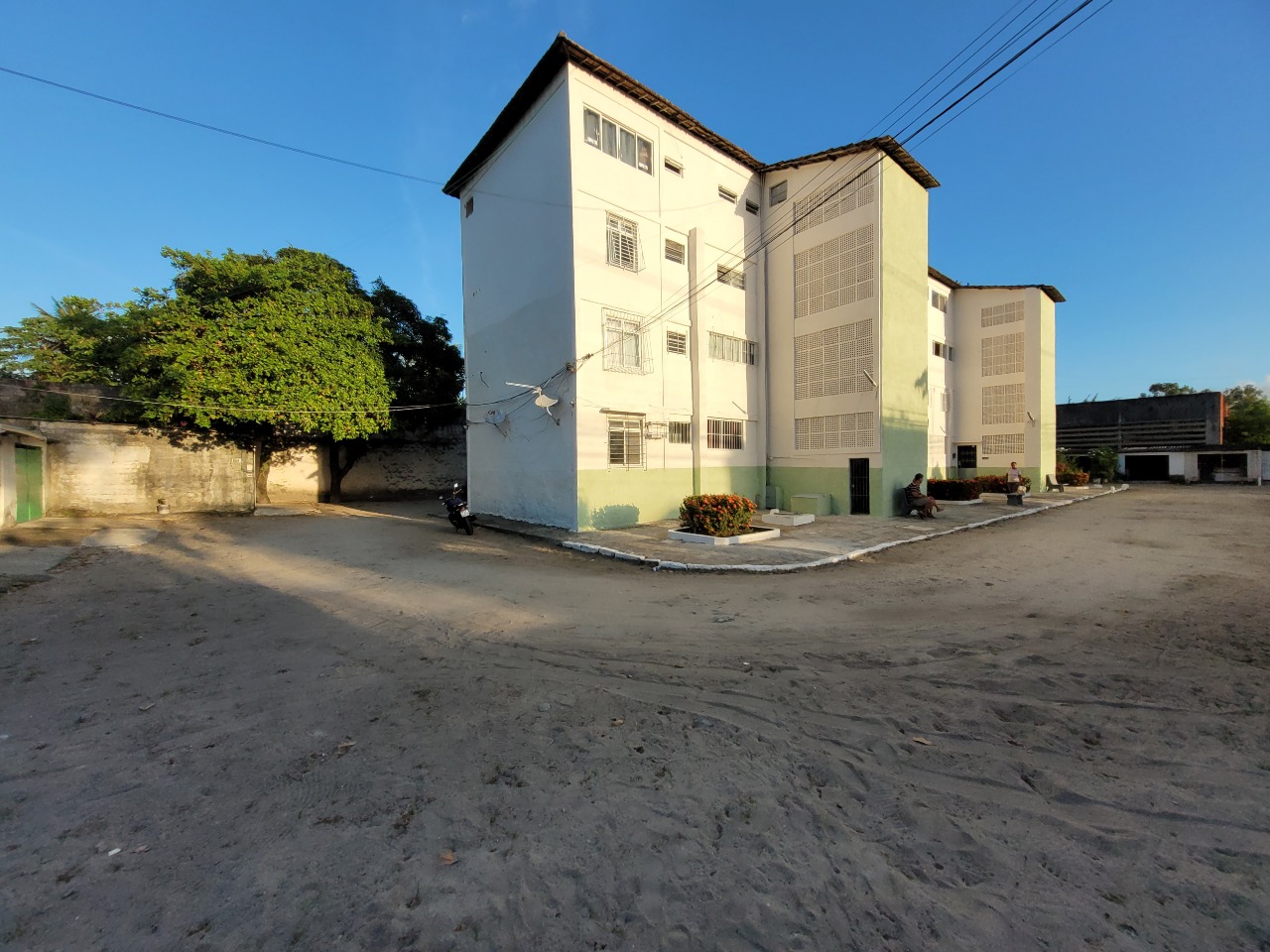 Apartamento para aluguel no Areias: