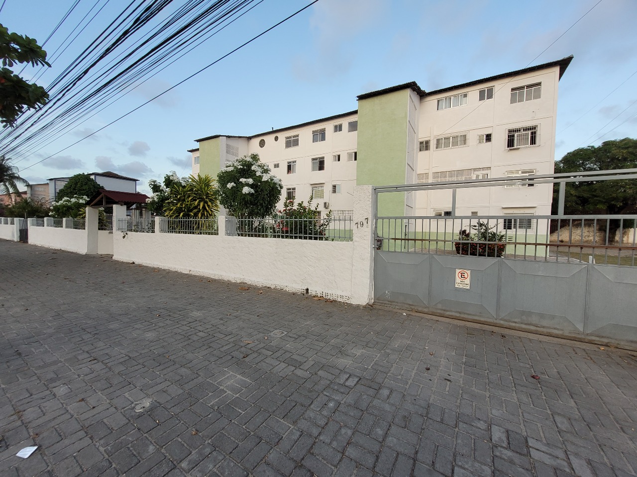 Apartamento para aluguel no Areias: