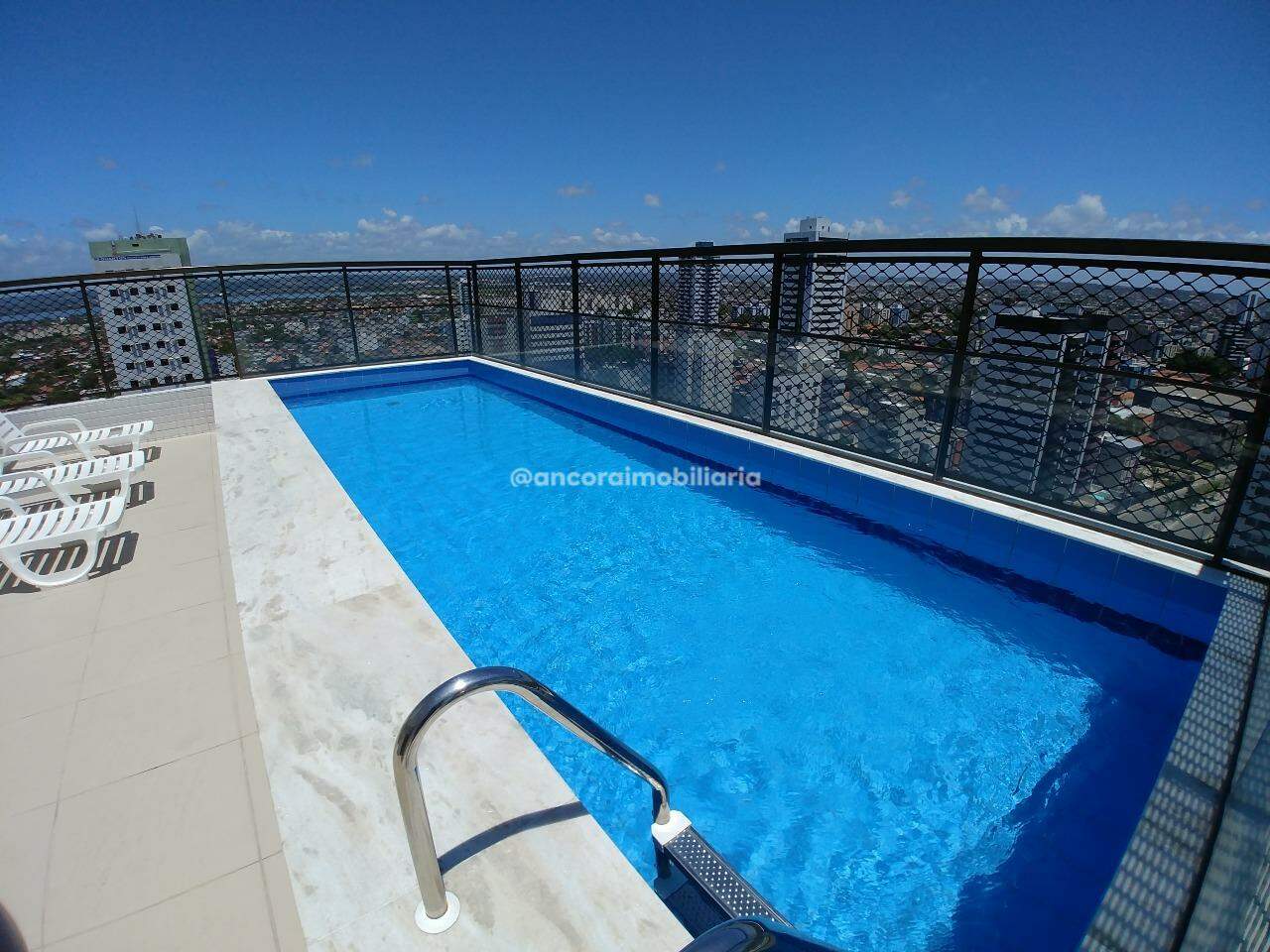 Apartamento para aluguel no Candeias: 