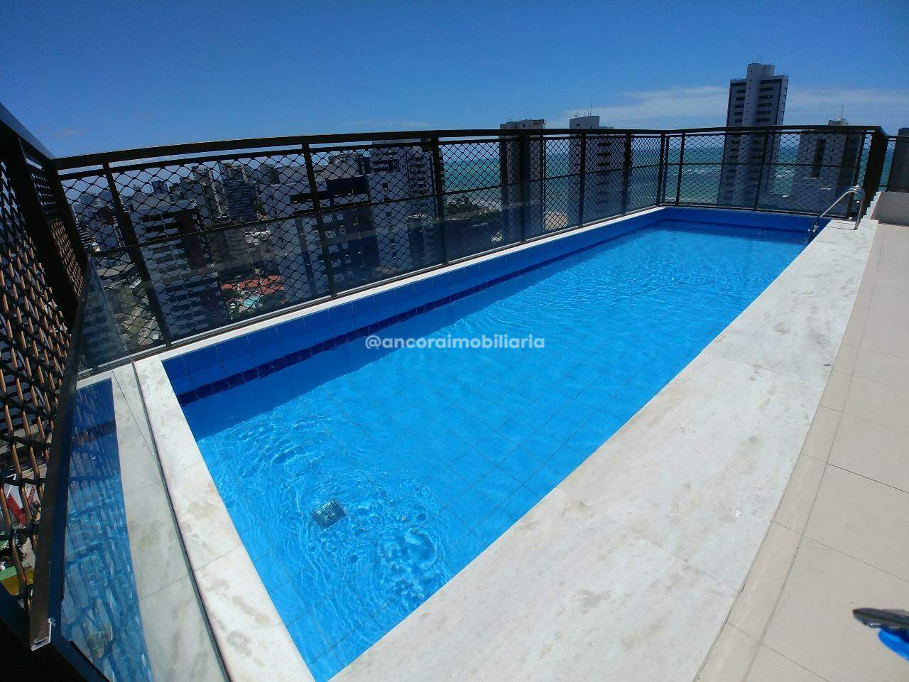 Apartamento para aluguel no Candeias: 