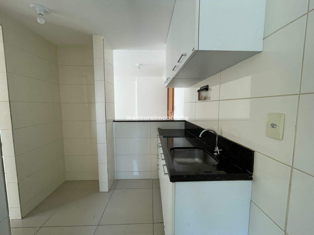 Apartamento para aluguel no Candeias: 