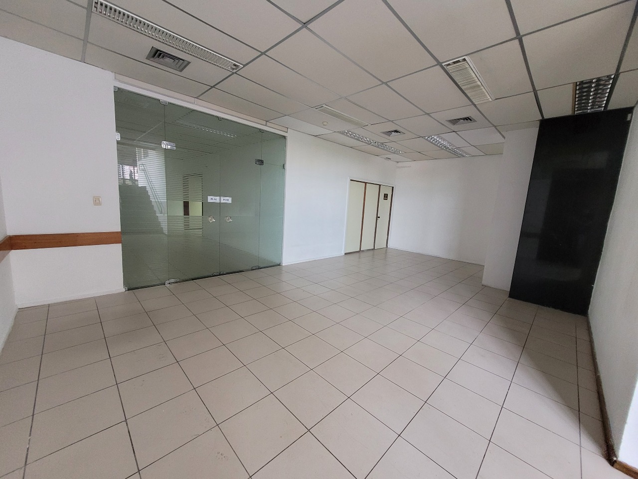 Sala para aluguel no Boa Vista: 