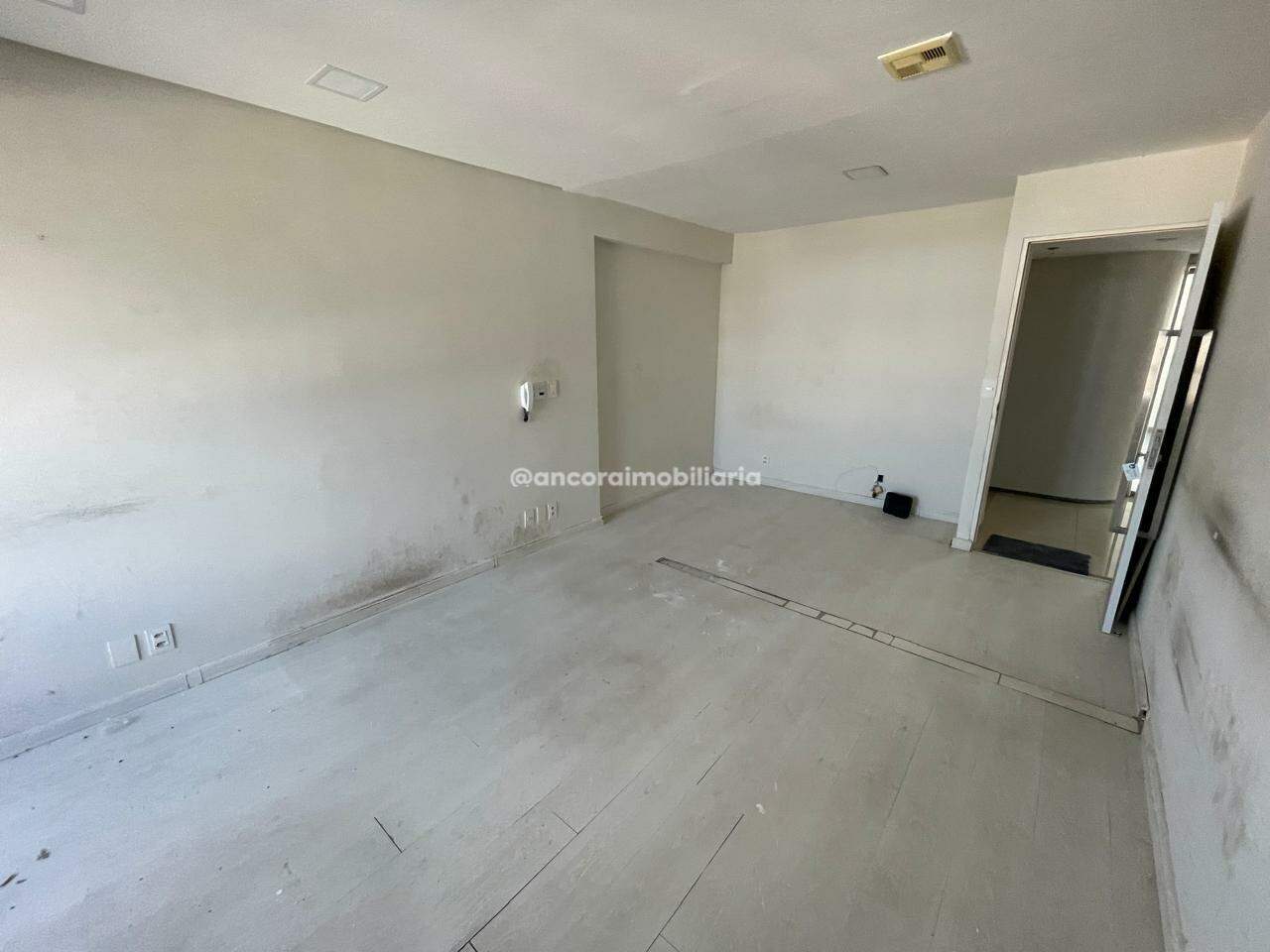 Sala para aluguel no Ilha do Leite: 