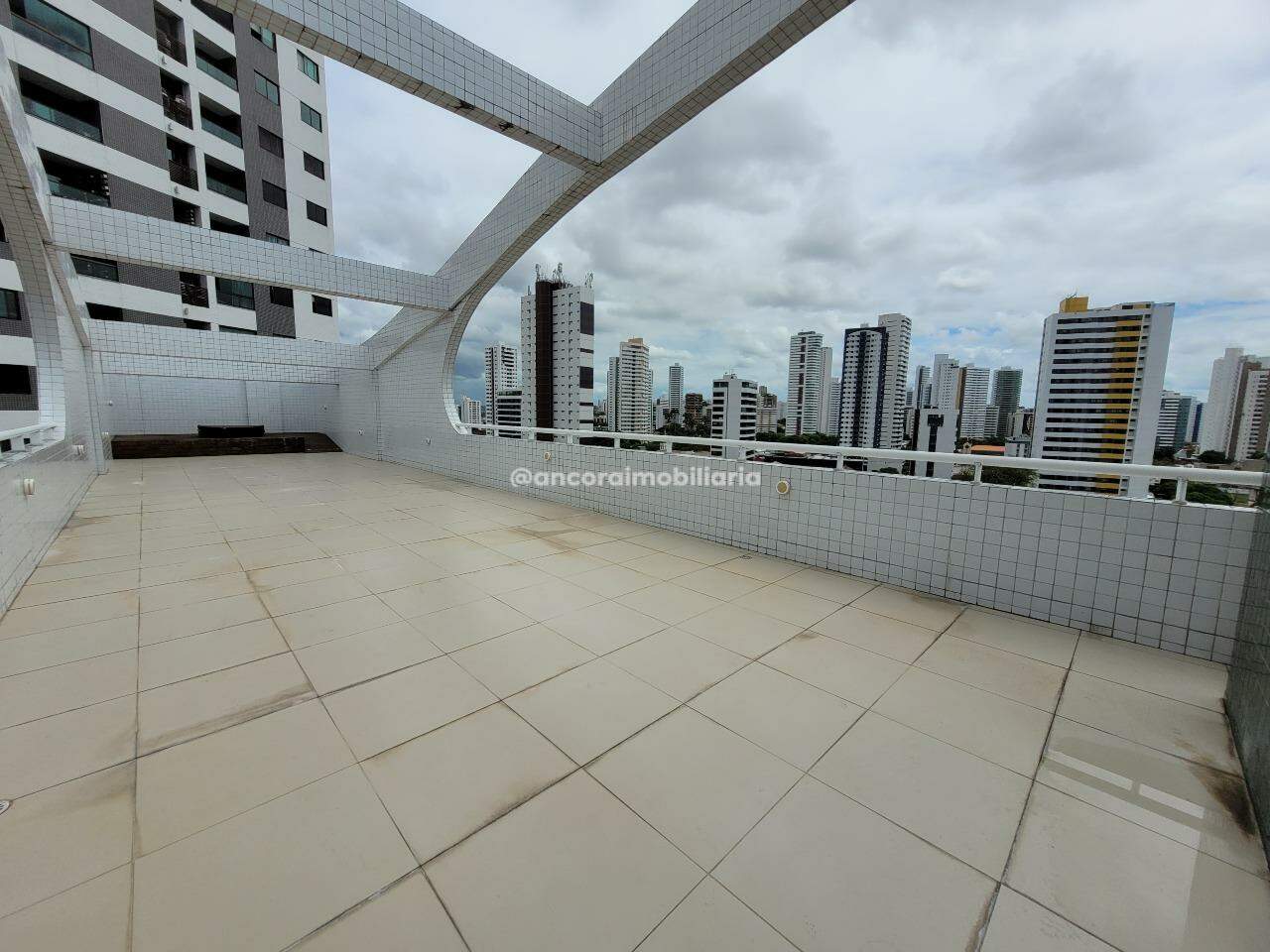 Apartamento para aluguel no Madalena: 