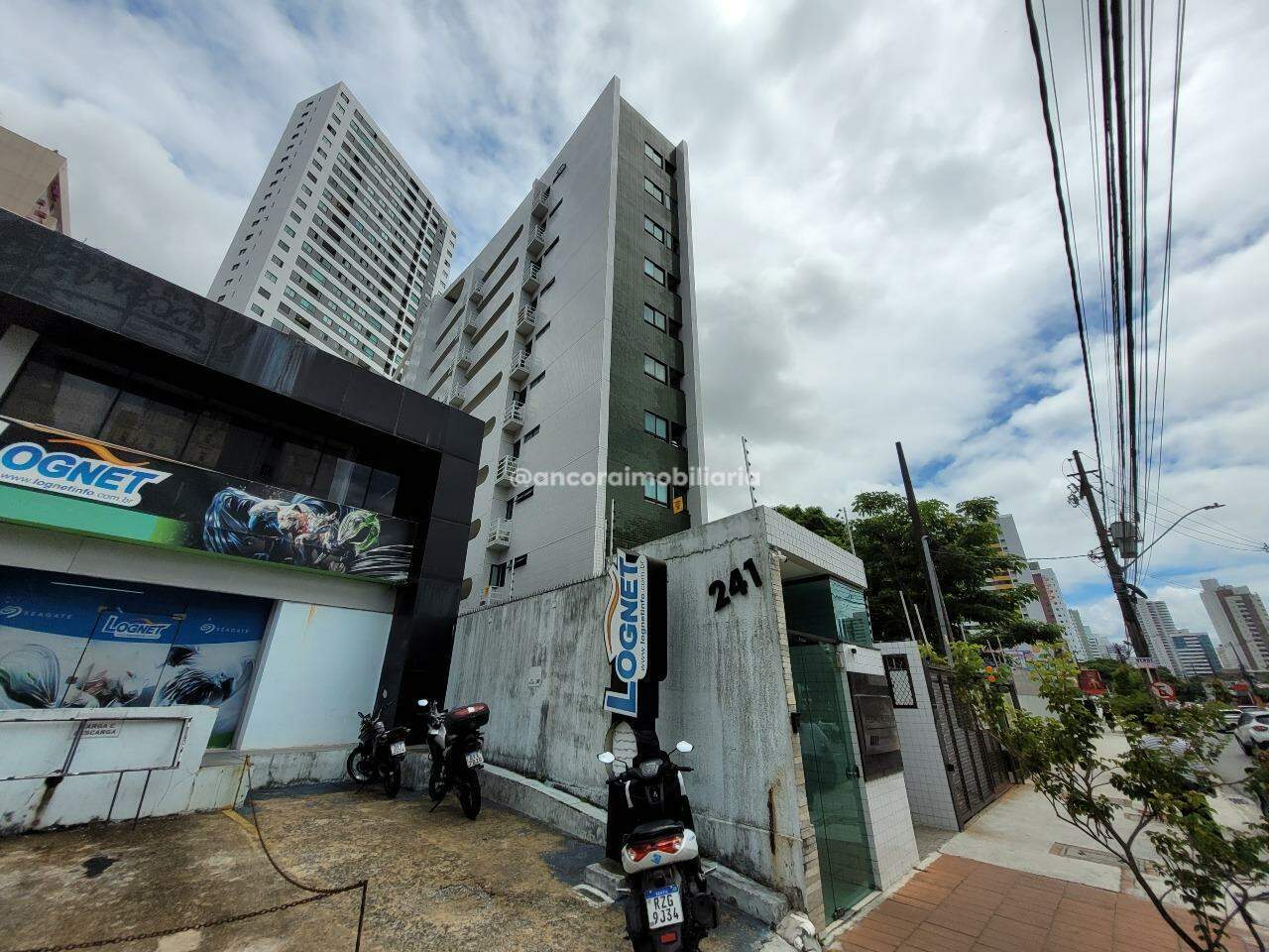 Apartamento para aluguel no Madalena: 