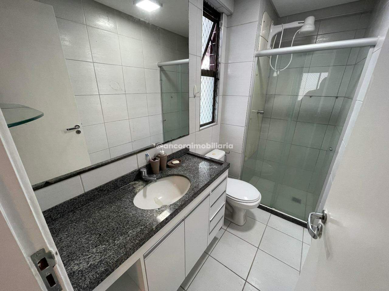 Apartamento para aluguel no Madalena: 