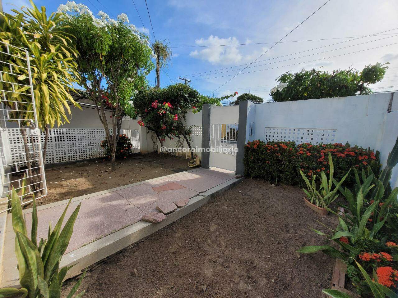 Casa para aluguel no Bairro Novo: 