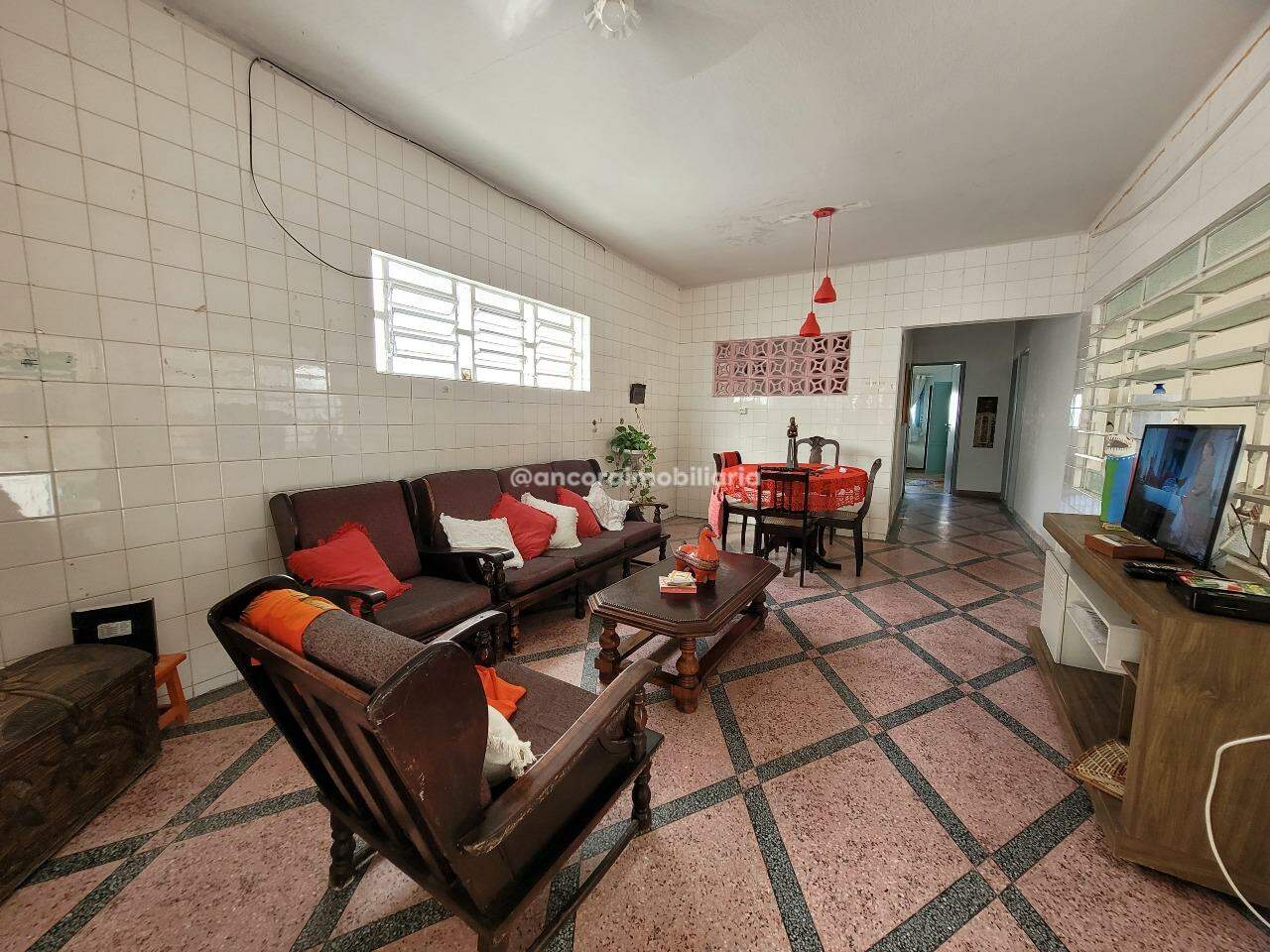Casa para aluguel no Bairro Novo: 