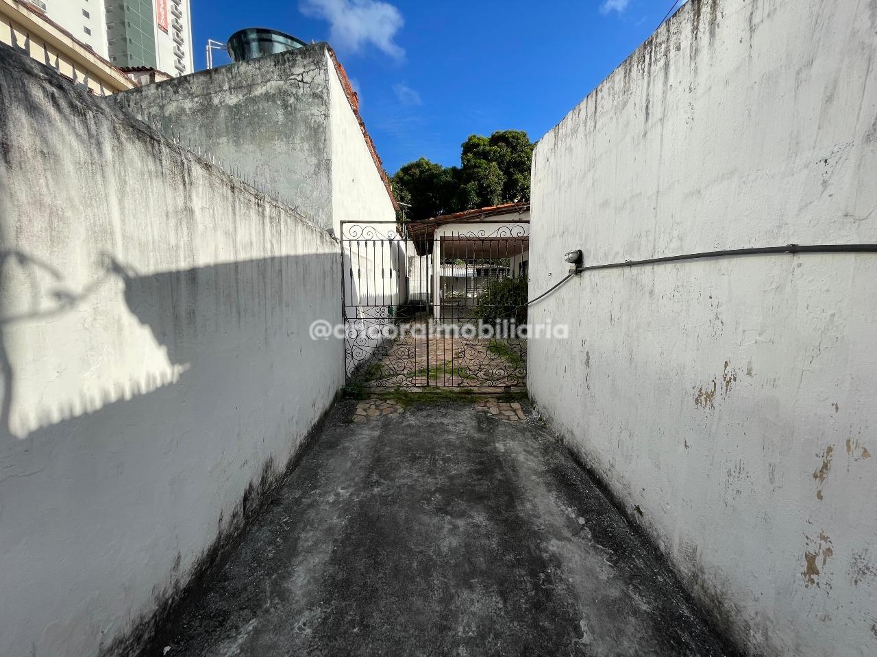 Casa para aluguel no Campo Grande: 