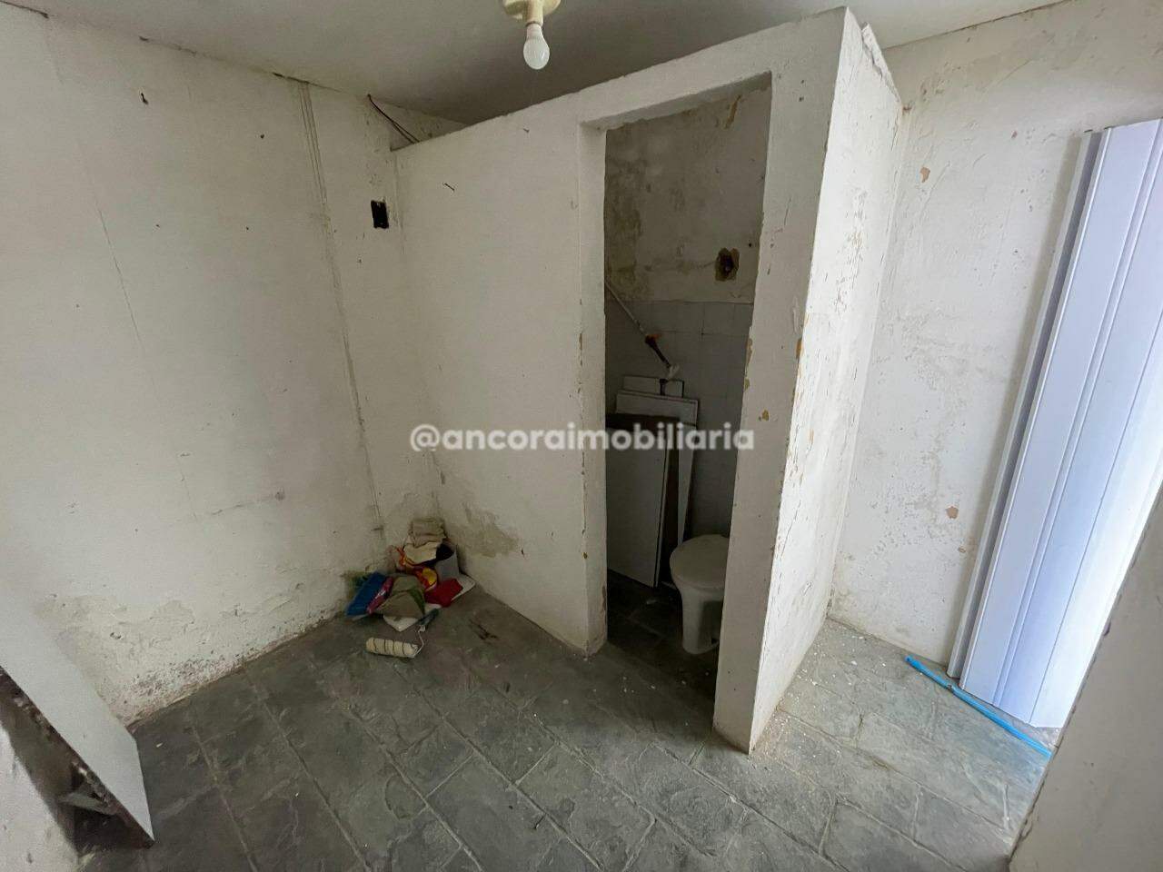 Casa para aluguel no Campo Grande: 