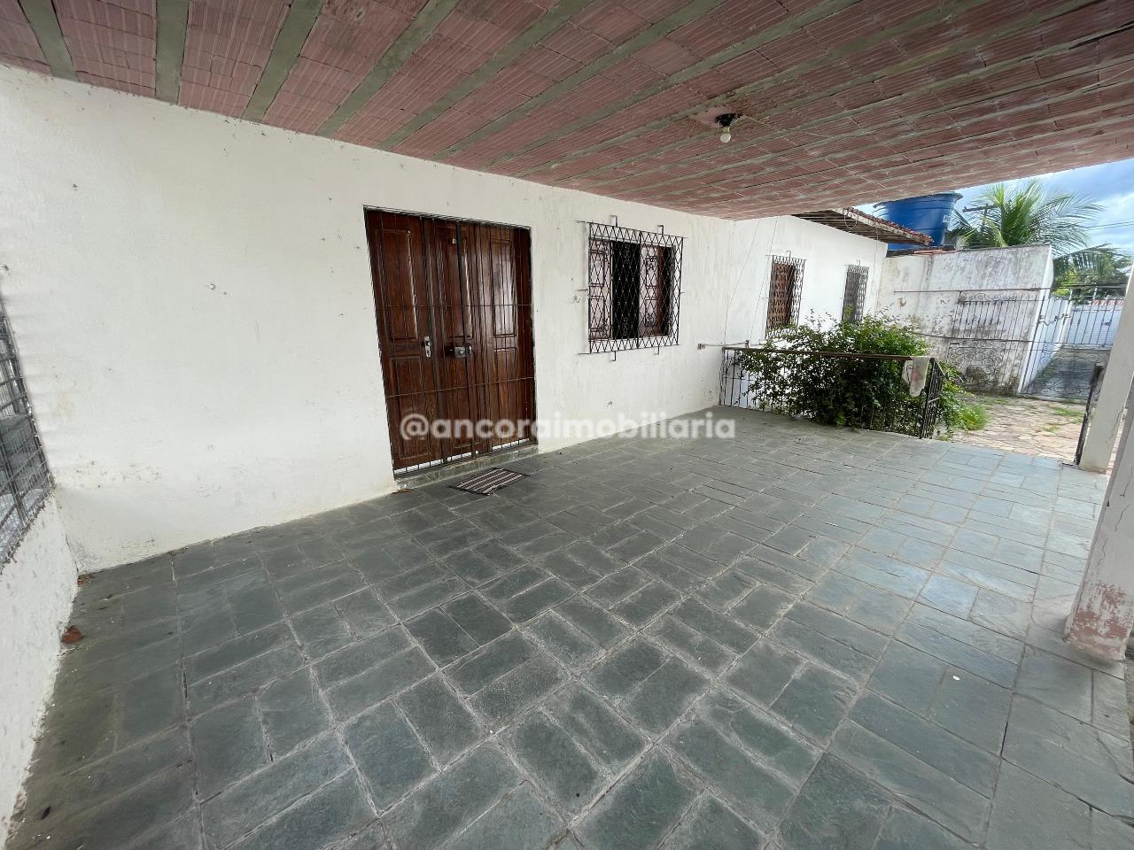 Casa para aluguel no Campo Grande: 