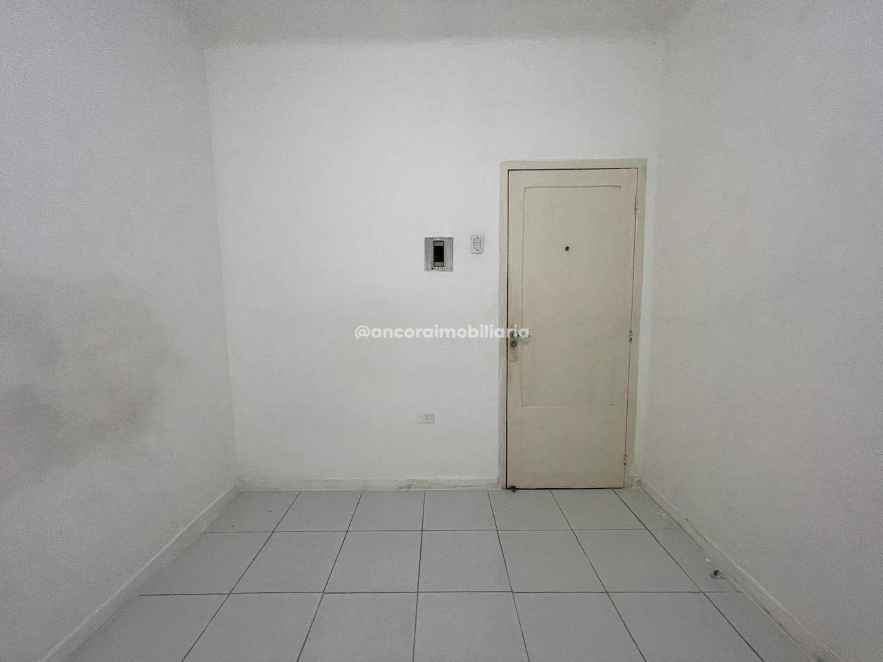 Sala para aluguel no Madalena: 