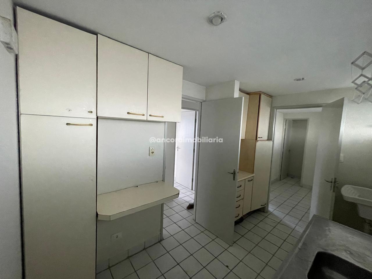 Apartamento para aluguel no Madalena: 