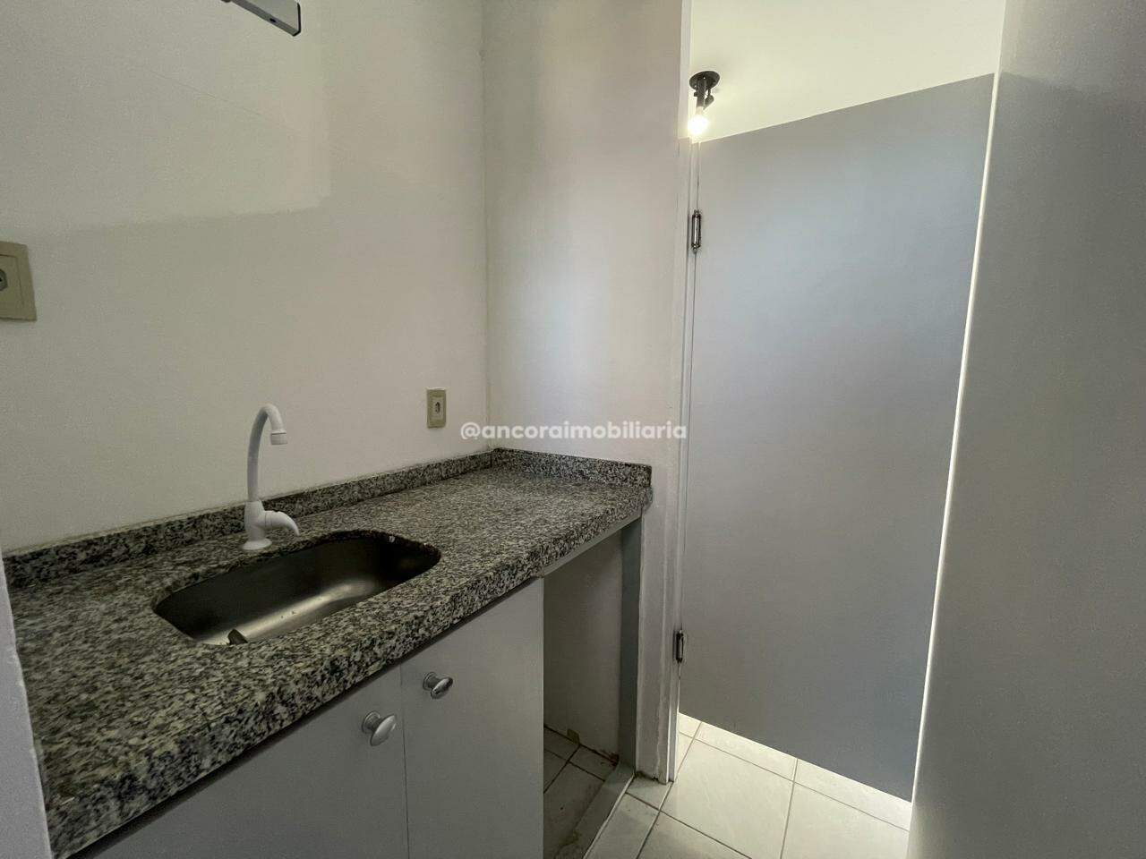 Sala para aluguel no Santo Amaro: 