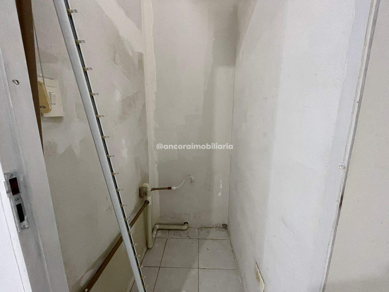Sala para aluguel no Santo Amaro: 