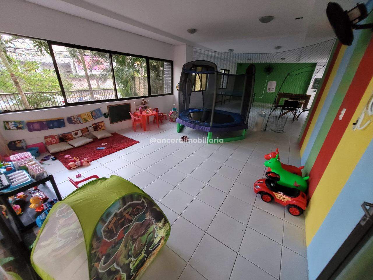 Apartamento para aluguel no Pina: 
