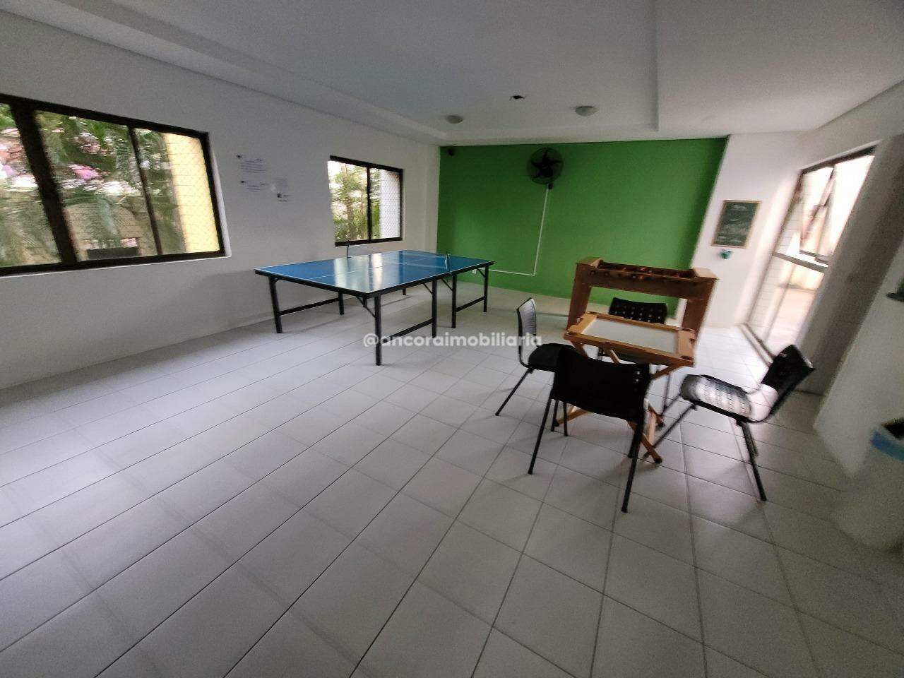 Apartamento para aluguel no Pina: 