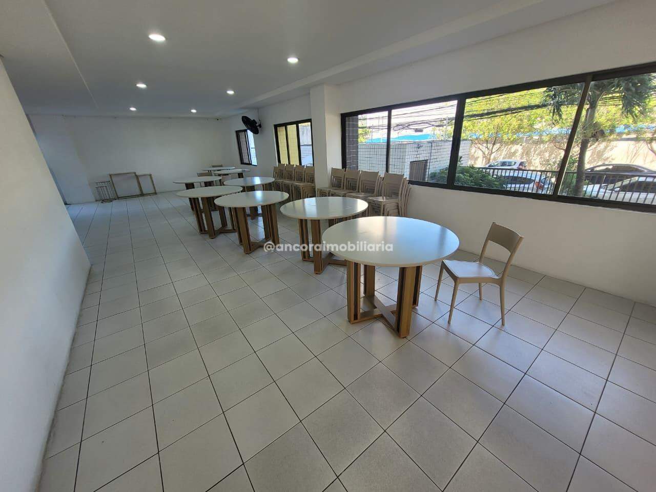 Apartamento para aluguel no Pina: 