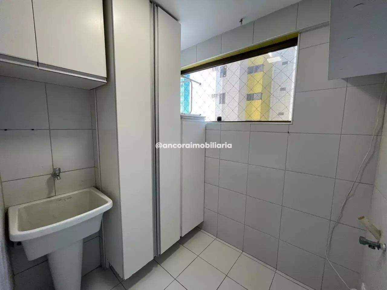 Apartamento para aluguel no Pina: 