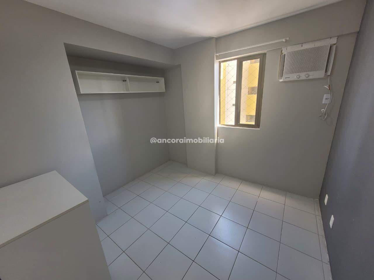 Apartamento para aluguel no Pina: 