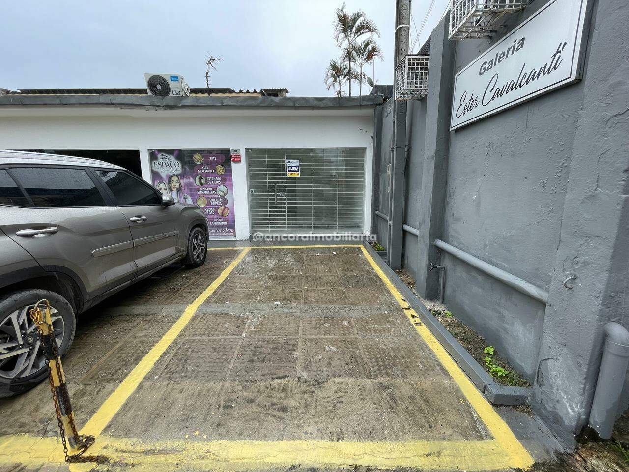 Loja para aluguel no Cordeiro: 