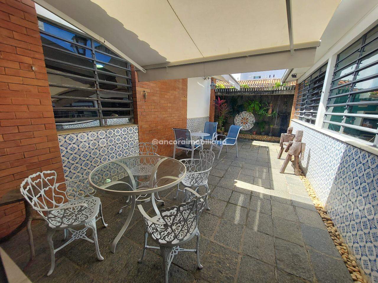 Casa à venda no Ilha do Retiro: 