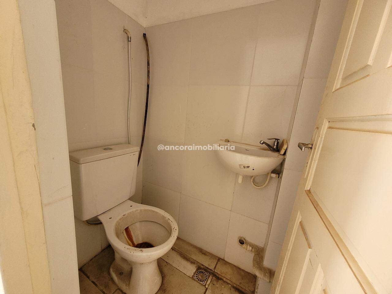 Loja para aluguel no Encruzilhada: 