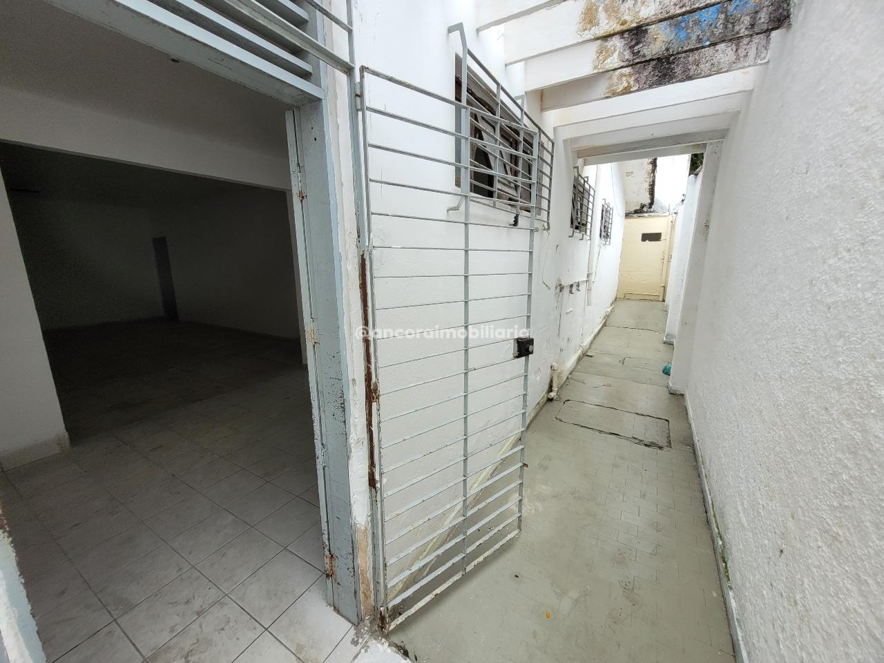 Casa Comercial para aluguel no Santo Amaro: 