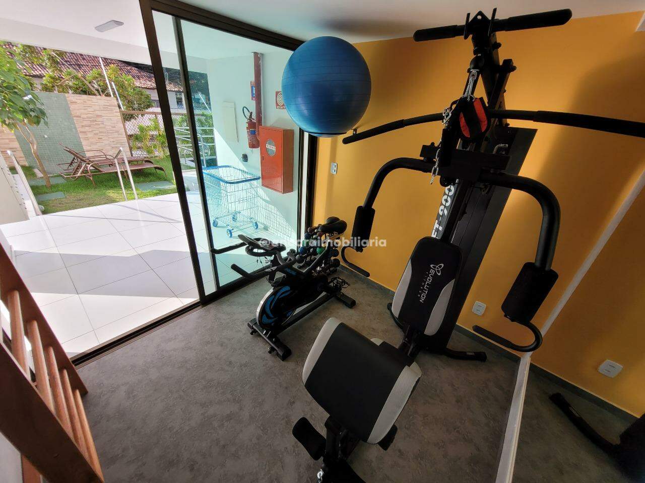 Apartamento para aluguel no Encruzilhada: 