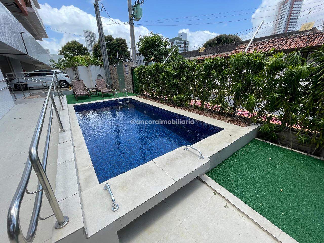 Apartamento para aluguel no Encruzilhada: 