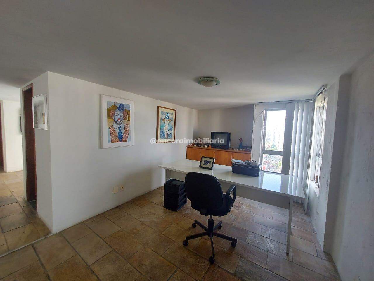 Apartamento à venda no Graças: