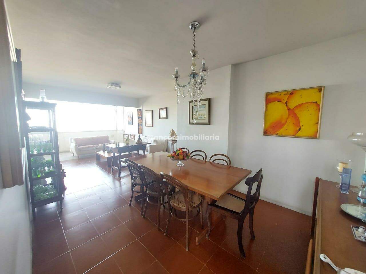 Apartamento à venda no Graças: