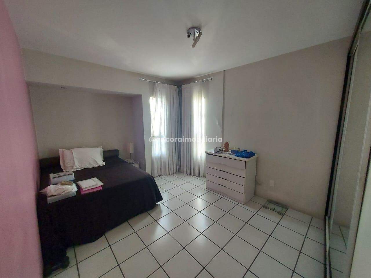 Apartamento à venda no Graças: