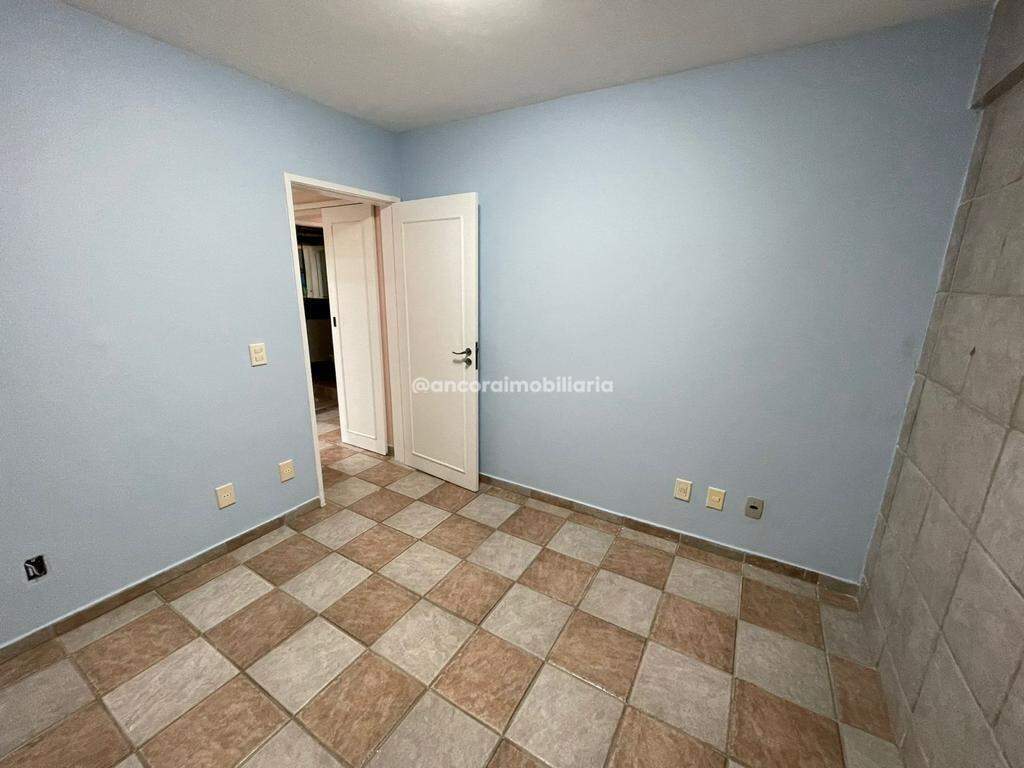 Apartamento à venda no Candeias: 