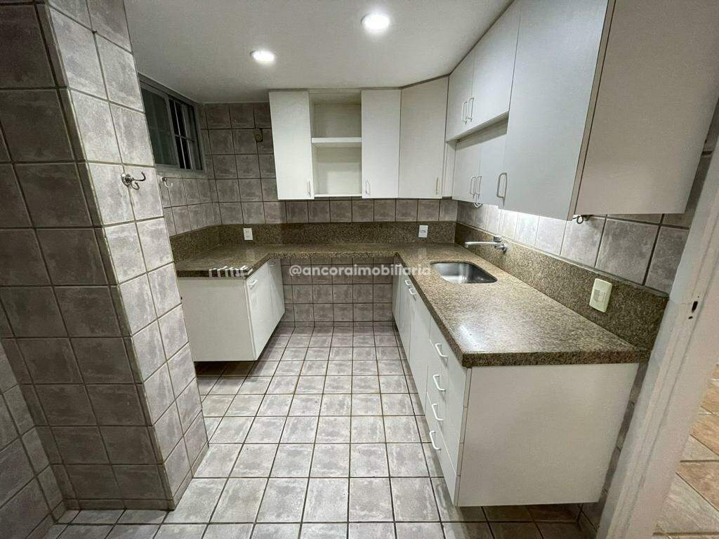 Apartamento à venda no Candeias: 