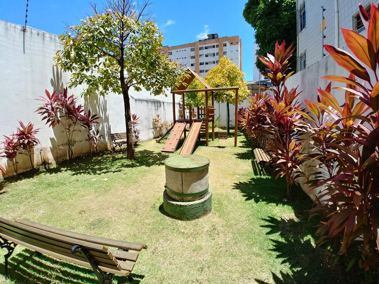 Apartamento para aluguel no Derby: 
