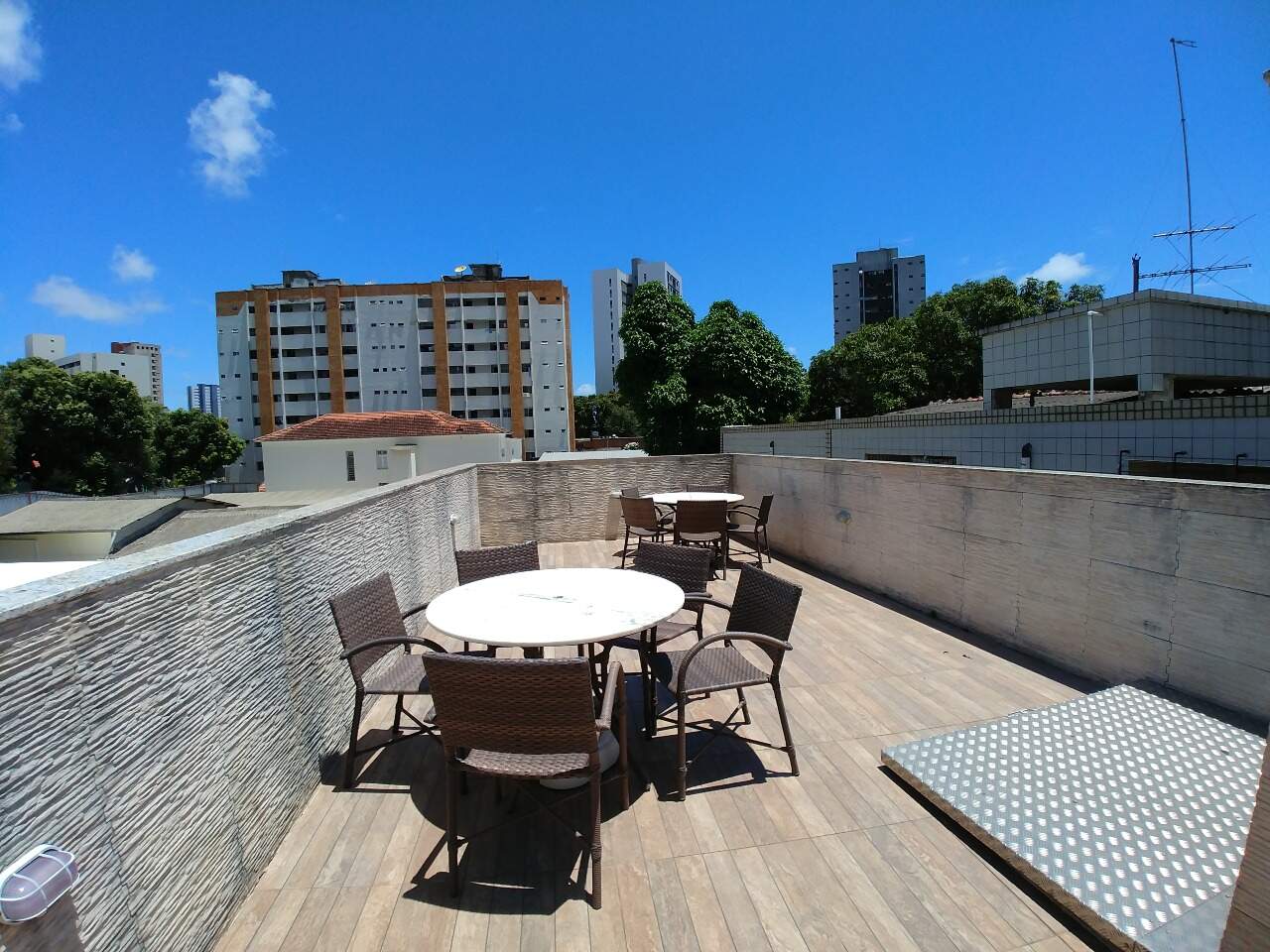 Apartamento para aluguel no Derby: 