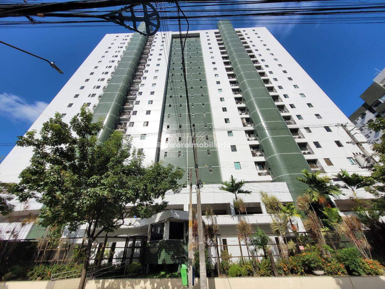 Apartamento para aluguel no Derby: 