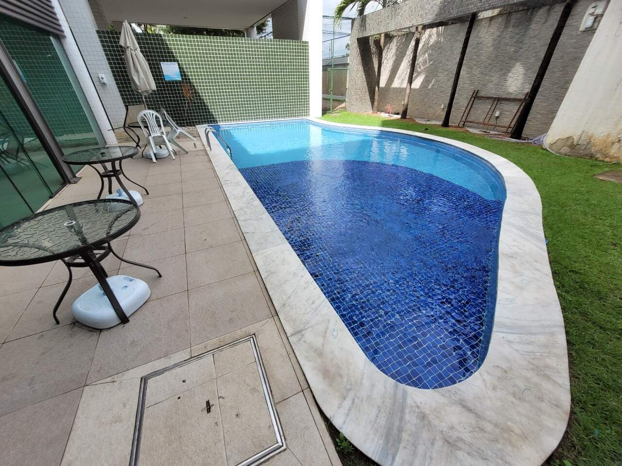 Apartamento para aluguel no Engenho do Meio: 