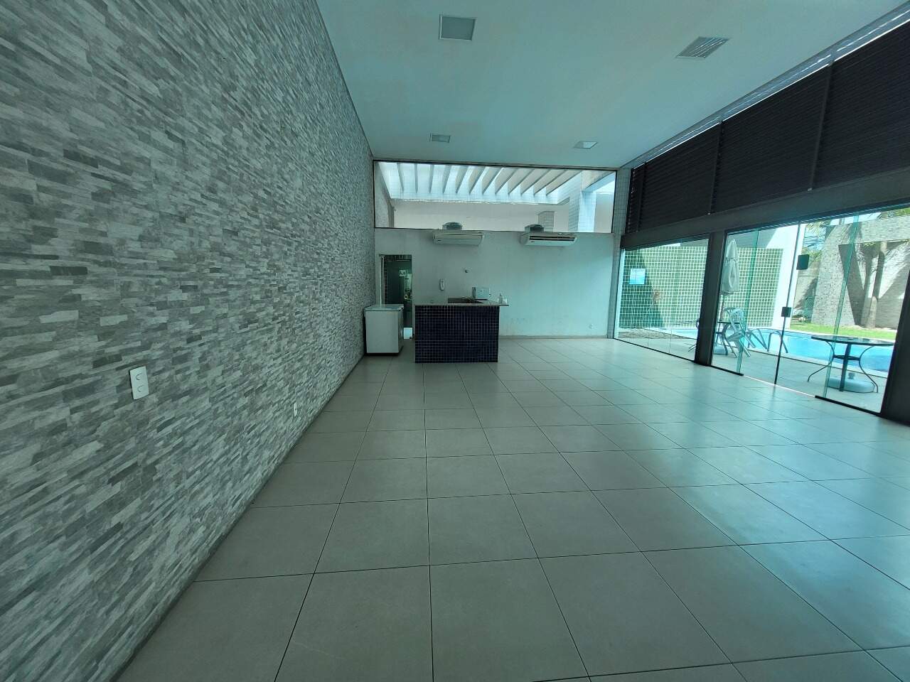 Apartamento para aluguel no Engenho do Meio: 