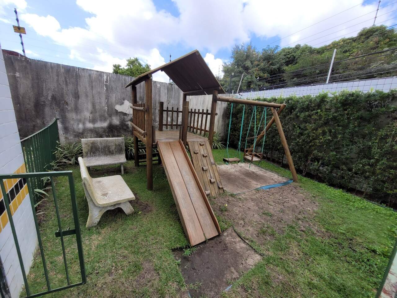 Apartamento para aluguel no Engenho do Meio: 