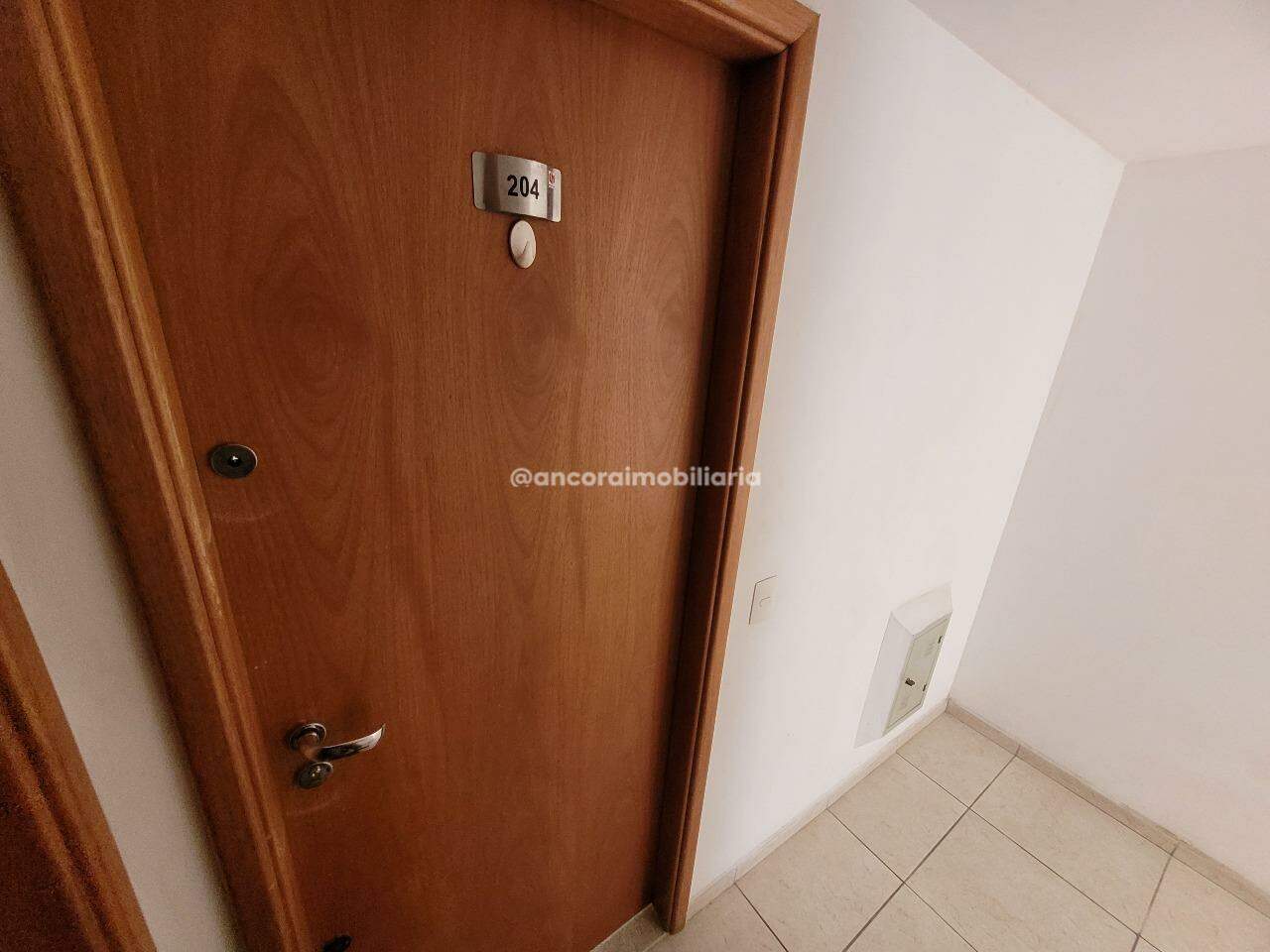 Apartamento para aluguel no Engenho do Meio: 