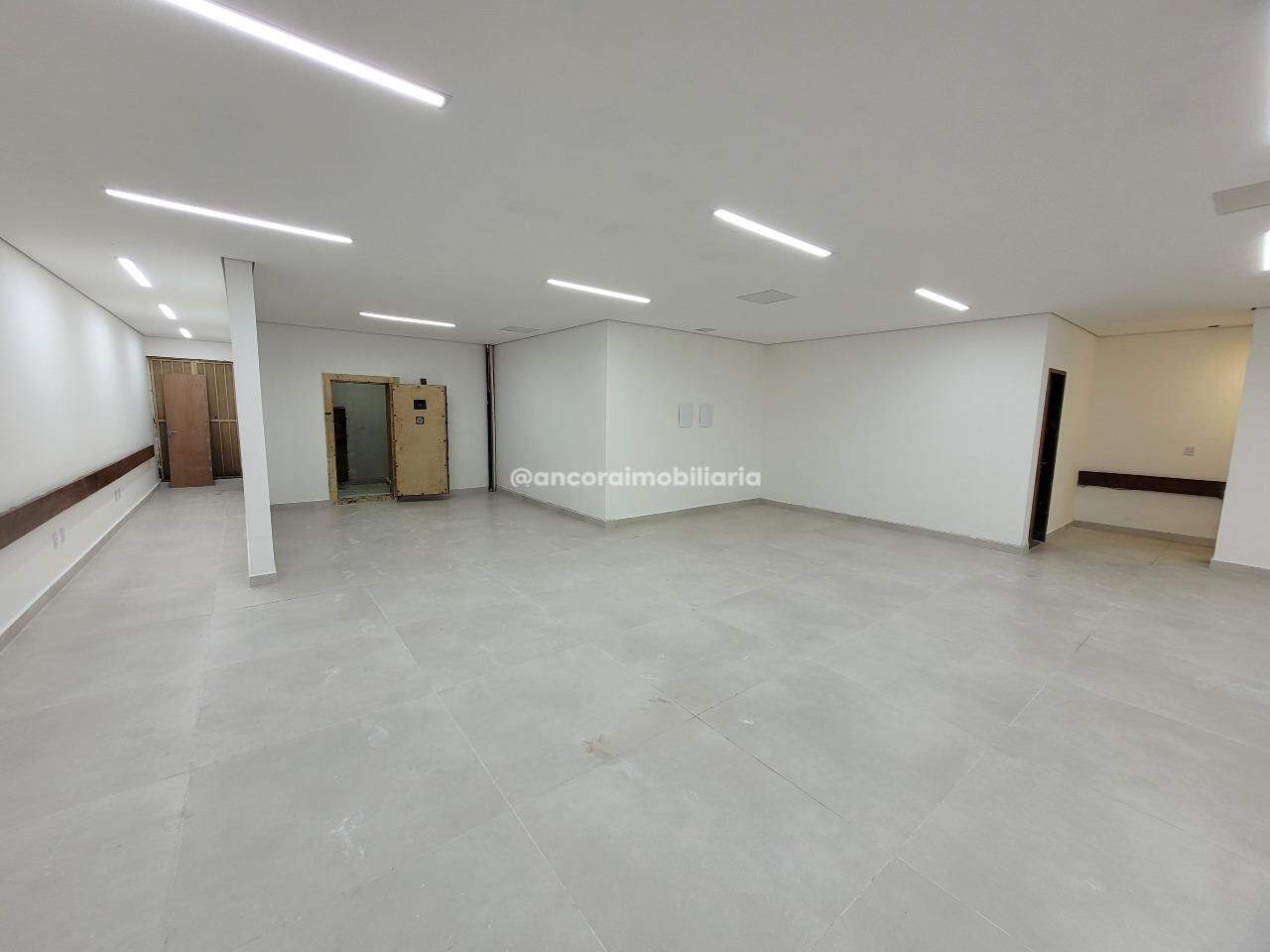 Casa Comercial para aluguel no Boa Vista: 