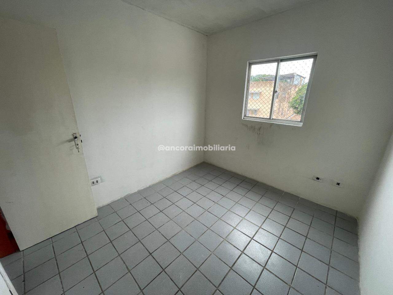 Apartamento para aluguel no Cordeiro: