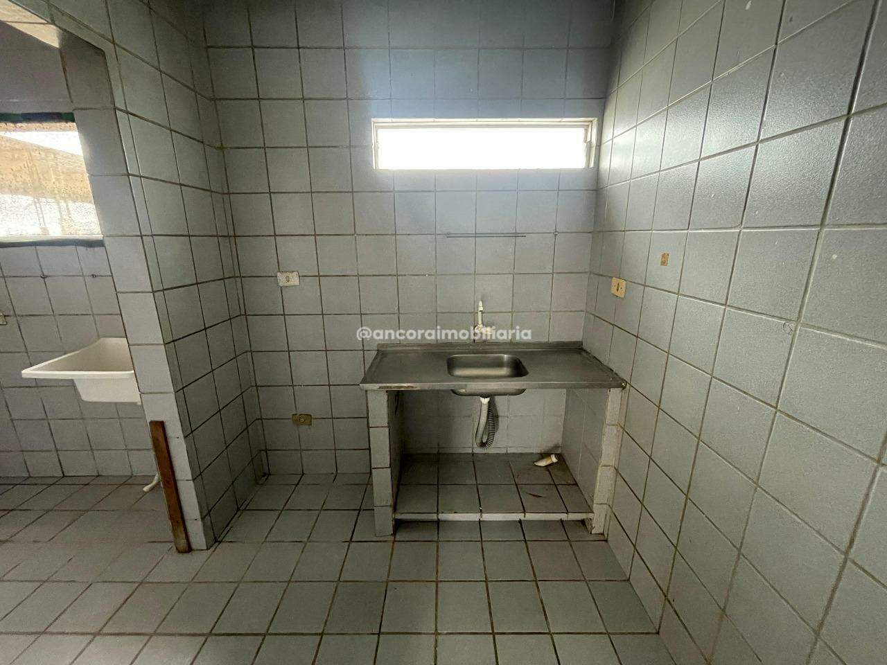 Apartamento para aluguel no Cordeiro: