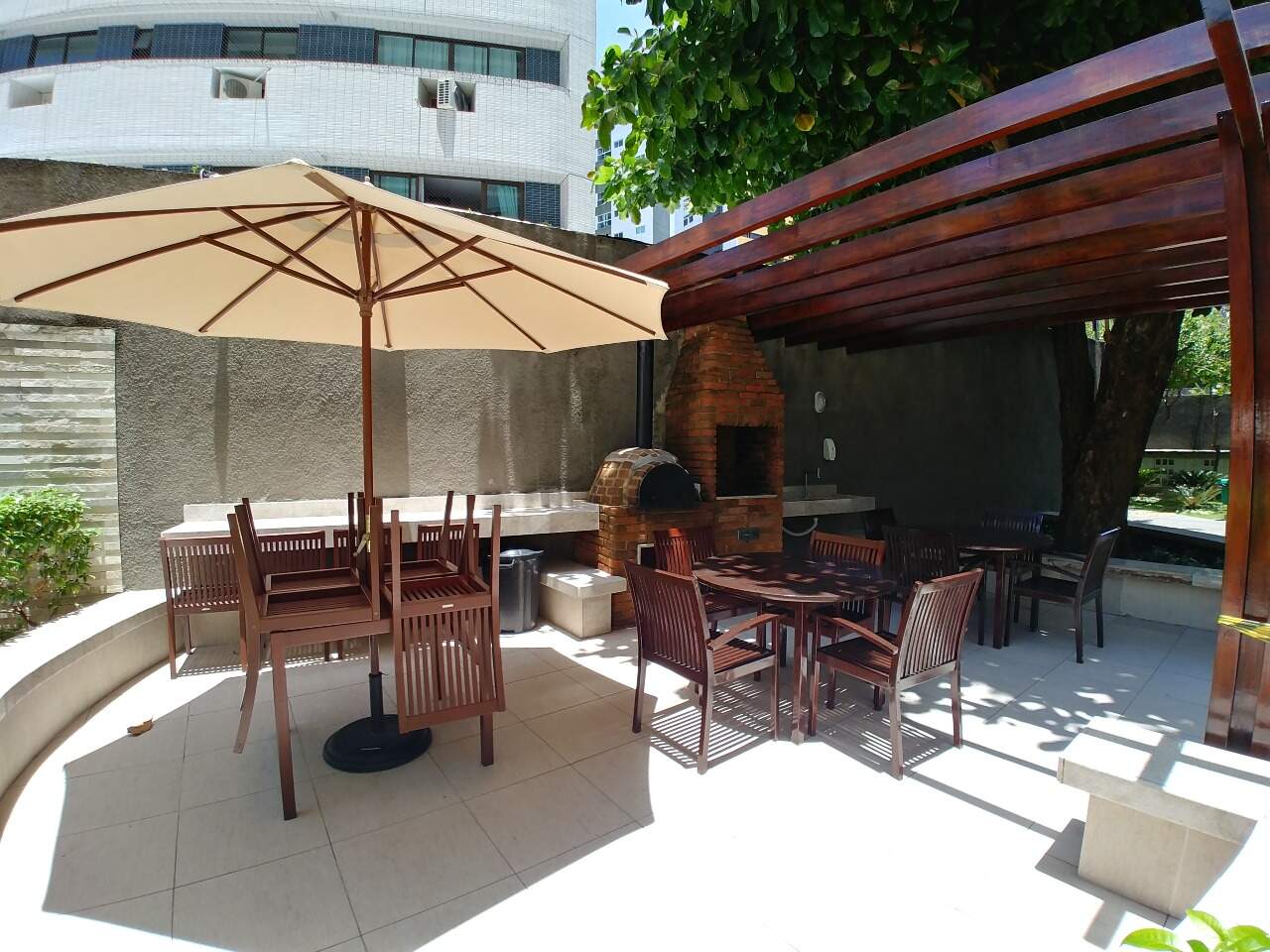 Apartamento para aluguel no Tamarineira: 
