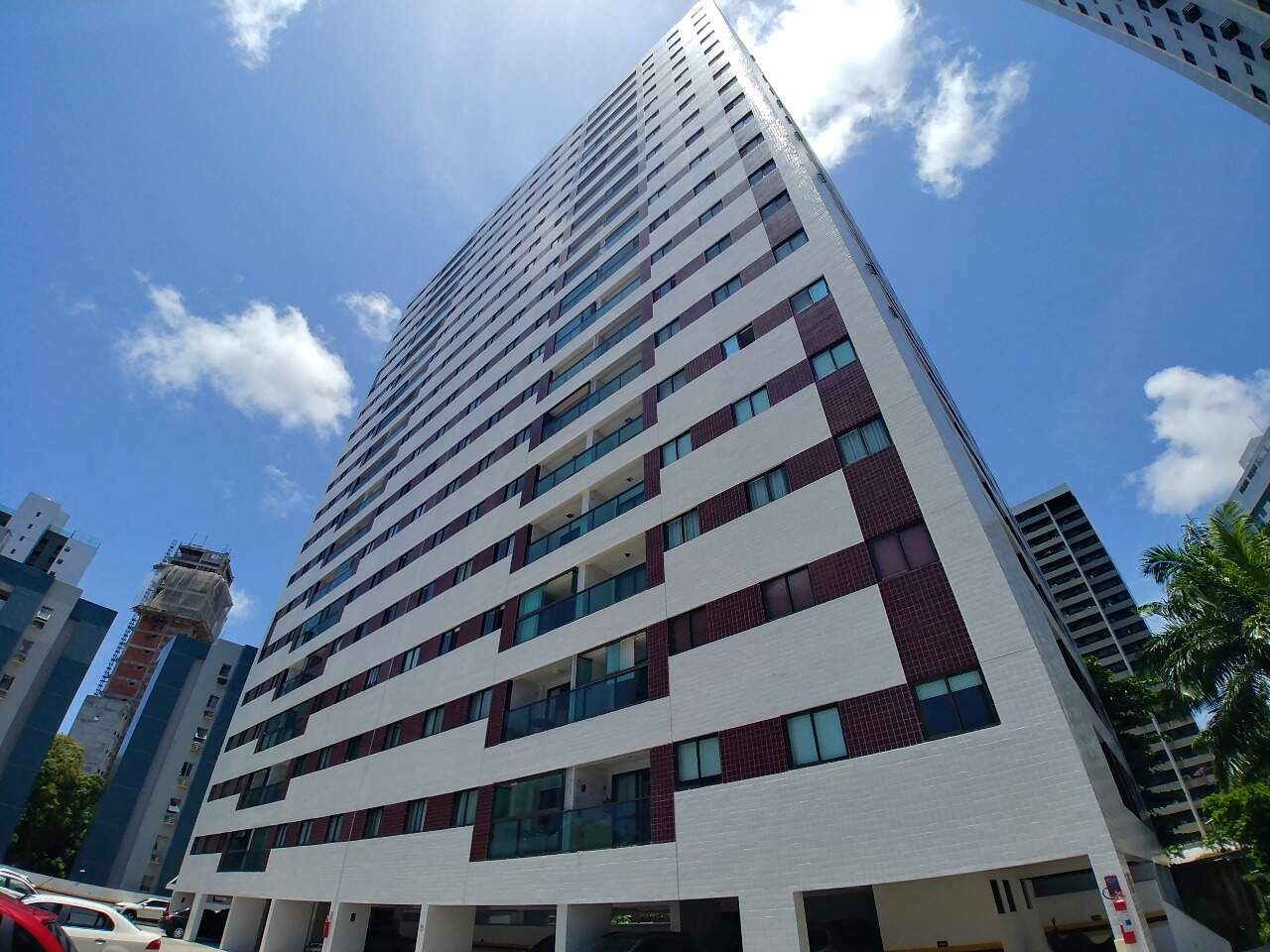 Apartamento para aluguel no Tamarineira: 