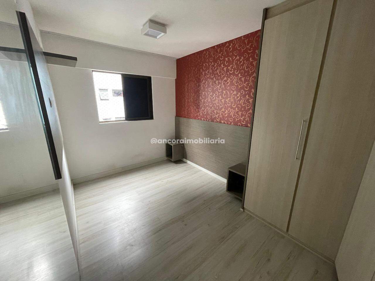 Apartamento para aluguel no Tamarineira: 